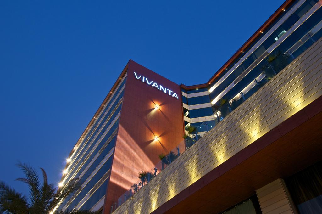 Hotel Vivanta Hyderabad, Begumpet 5*