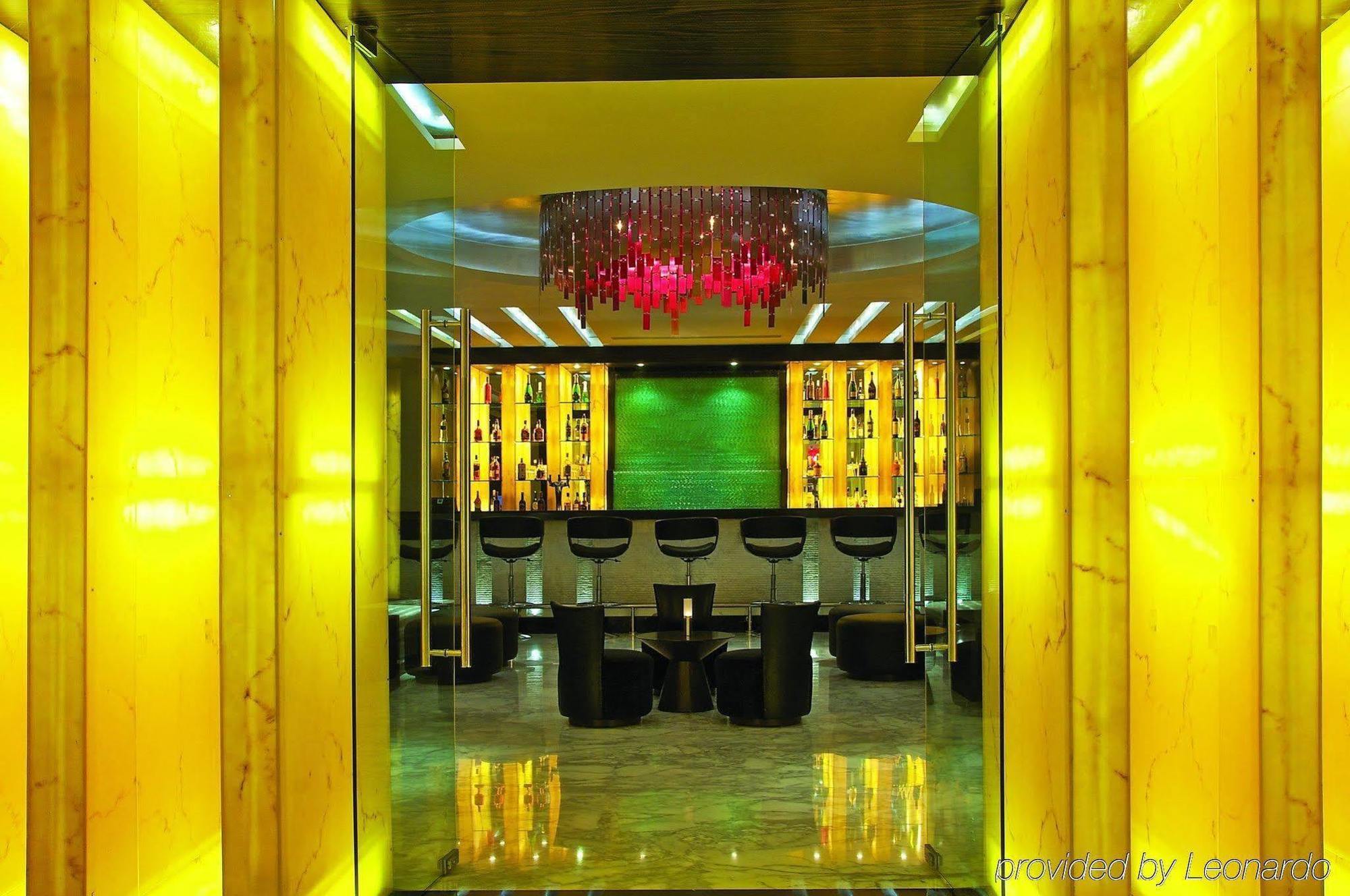 Vivanta Hyderabad, Begumpet Hotel